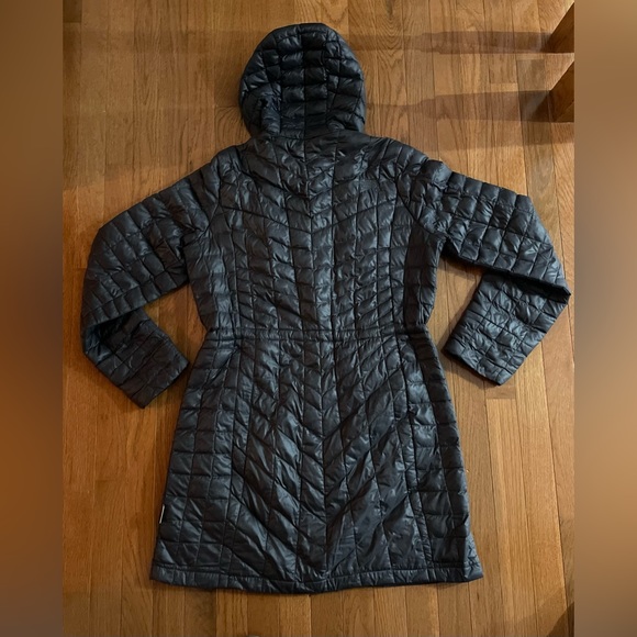 North Face Winter Coat - Picture 11 of 12